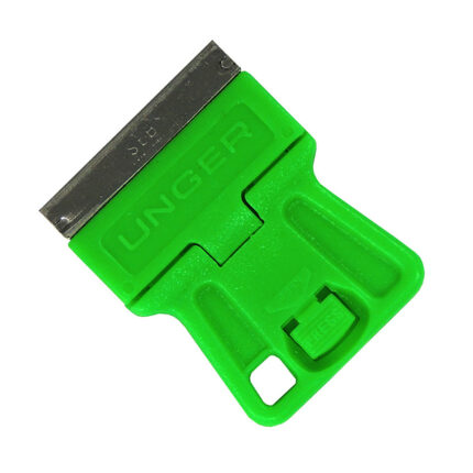 spaclu din plastic pentru curatat geamuri unger 4 cm